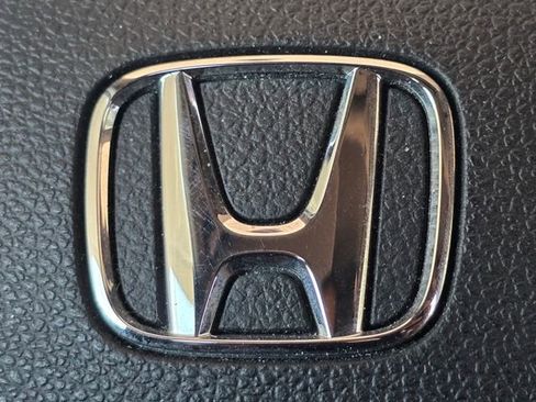 Used 2018 Honda Odyssey EX-L image 11
