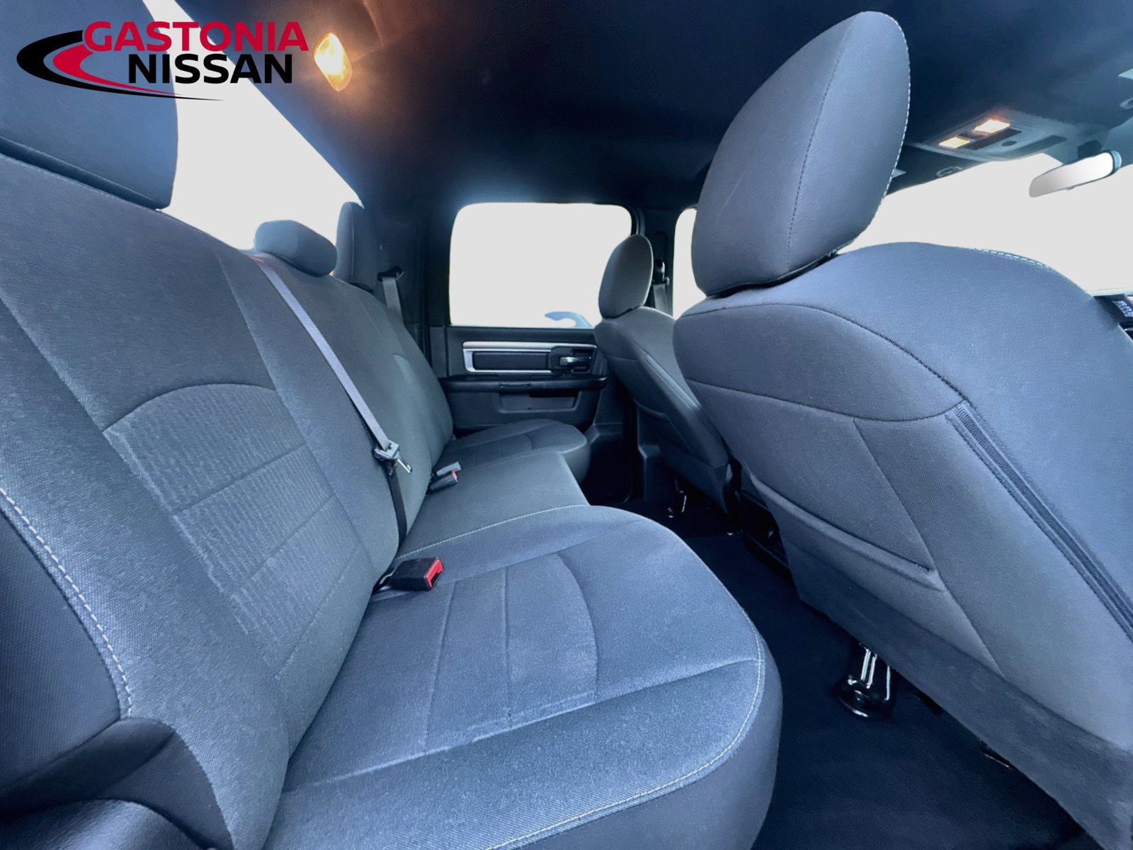 Used 2024 RAM 1500 Warlock AWD/4WD image 35
