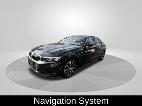Used 2025 BMW 330i xDrive Sedan w/ Convenience Package AWD/4WD image 3