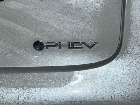 New 2026 Toyota Prius Plug-In Hybrid image 9