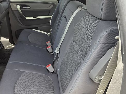 Used 2017 Chevrolet Traverse LS FWD image 12