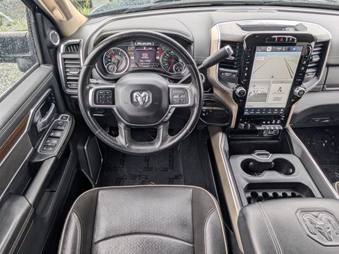 Used 2022 RAM 3500 Laramie AWD/4WD image 20