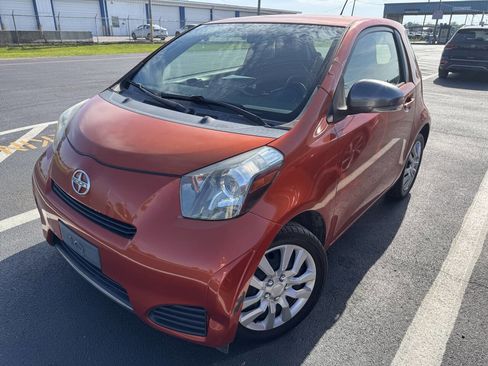 Used 2013 Scion iQ FWD image 2
