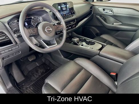 Used 2023 Nissan Rogue SL w/ SL Premium Package FWD image 11