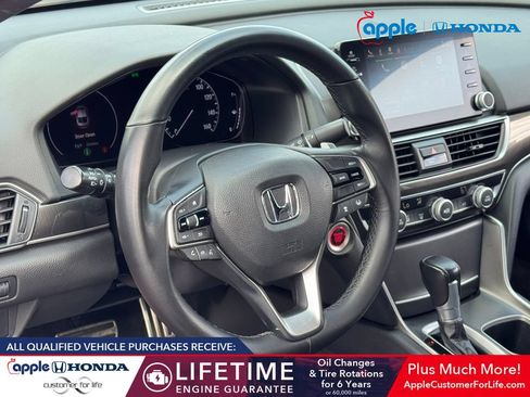 Used 2019 Honda Accord Sport image 10