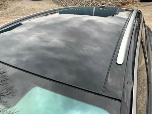 Used 2023 Volkswagen ID.4 Pro S Plus image 32