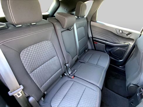 Certified 2023 Ford Escape Active FWD image 18