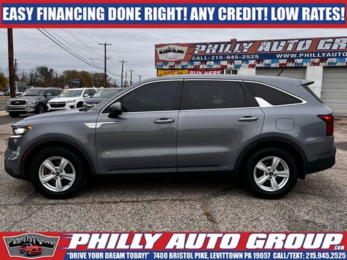 Used 2022 Kia Sorento LX FWD image 5