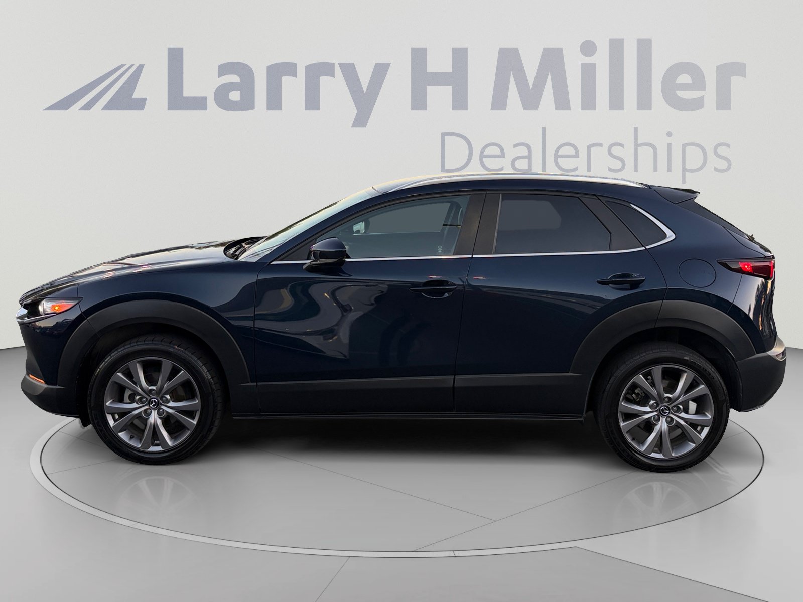 Used 2023 MAZDA CX-30 AWD 2.5 S w/ Select Package image 2
