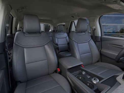 New 2026 Ford Explorer Active w/ Active Comfort Package RWD image 10