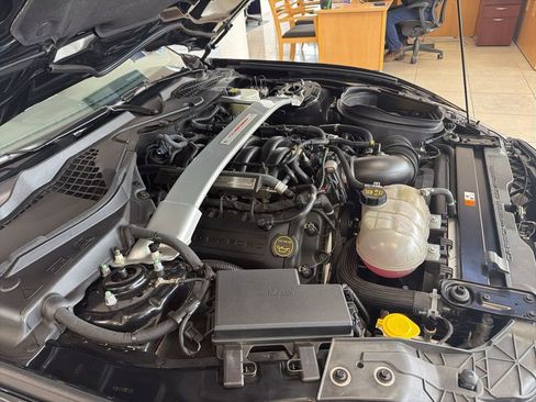 Used 2017 Ford Mustang Shelby GT350 w/ Electronics Package image 14