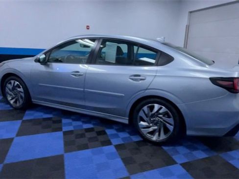 Used 2023 Subaru Legacy Limited image 6