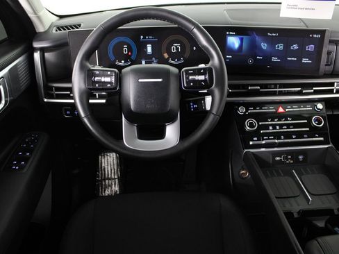 Certified 2026 Hyundai Santa Fe SE image 8