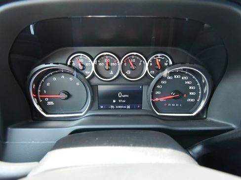 Used 2021 Chevrolet Silverado 1500 LT Trail Boss AWD/4WD image 21
