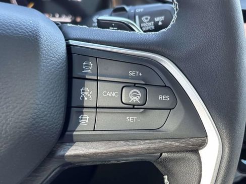 New 2026 Jeep Grand Cherokee Limited Reserve image 23