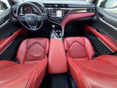 Used 2019 Toyota Camry XSE w/ Driver Assist Package FWD image 11