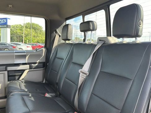 Used 2018 Ford F150 XLT w/ Equipment Group 302A Luxury AWD/4WD image 49