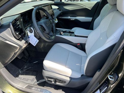 New 2026 Lexus RX 350h AWD/4WD image 10