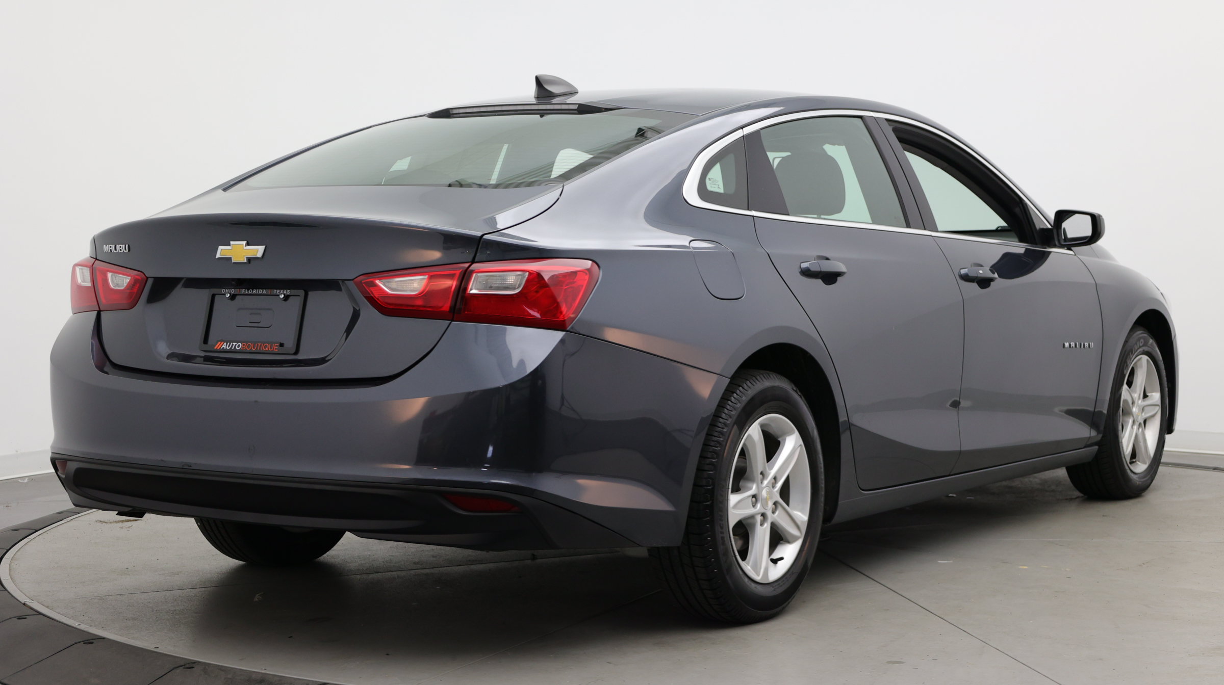 Used 2020 Chevrolet Malibu LS FWD image 7