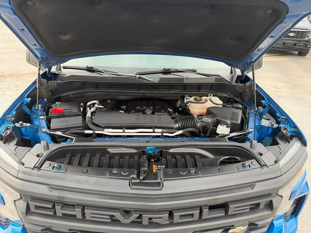 Used 2023 Chevrolet Silverado 1500 Custom AWD/4WD image 21