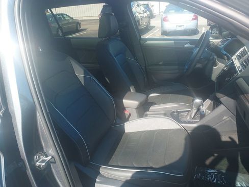 Used 2023 Volkswagen Tiguan SEL R-Line AWD/4WD image 34