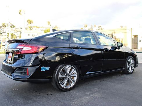 Used 2021 Honda Clarity Touring image 6