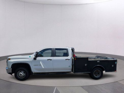Used 2021 Chevrolet Silverado 3500 W/T w/ WT Convenience Package AWD/4WD image 2