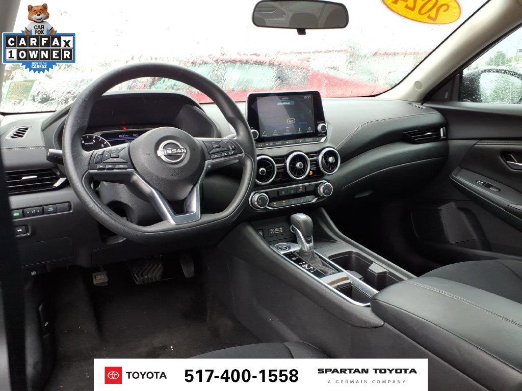 Used 2024 Nissan Sentra SV FWD image 23