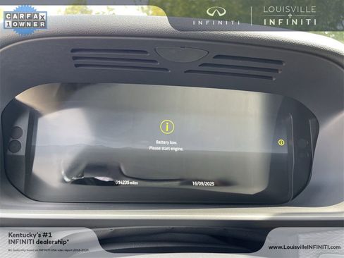 Used 2024 Land Rover Discovery Dynamic SE image 20