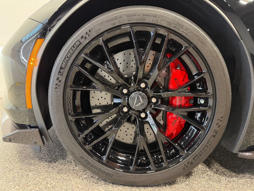 Used 2019 Chevrolet Corvette Z06 RWD image 28