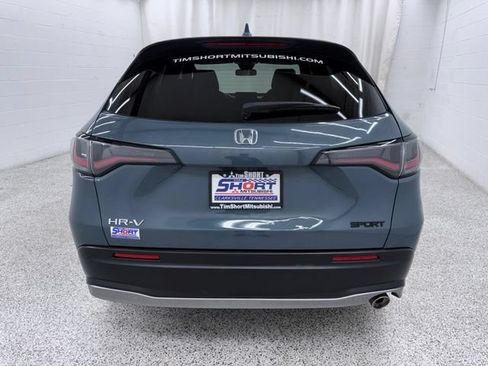 Used 2024 Honda HR-V Sport image 3