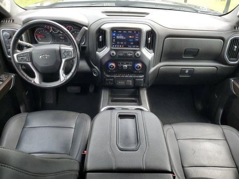 Used 2021 Chevrolet Silverado 1500 RST w/ Convenience Package II AWD/4WD image 6