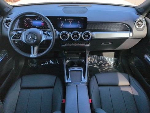 Certified 2024 Mercedes-Benz GLB 250 4MATIC image 15