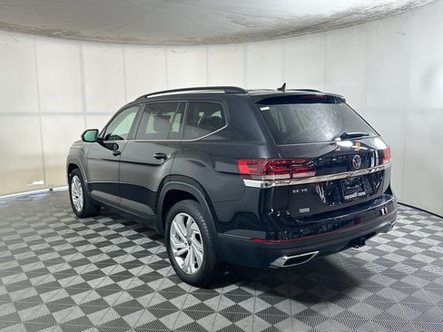 Used 2023 Volkswagen Atlas SE FWD image 5