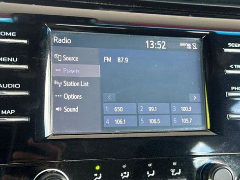 Certified 2019 Toyota Camry LE FWD image 18