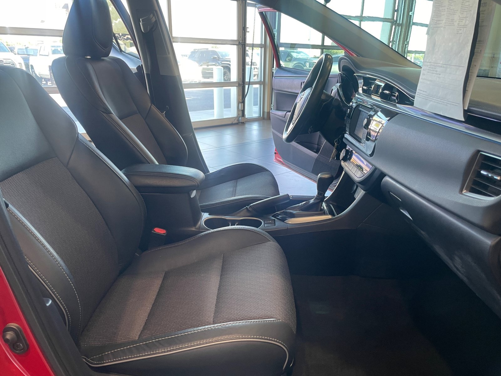 Used 2014 Toyota Corolla S FWD image 19