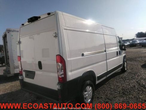 Used 2021 RAM ProMaster 2500 w/ Convenience Group image 2