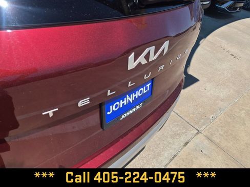 Used 2024 Kia Telluride SX AWD/4WD image 11