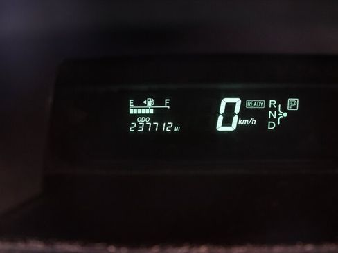 Used 2005 Toyota Prius FWD image 7
