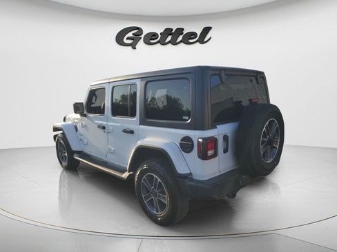 Used 2023 Jeep Wrangler Sahara image 6