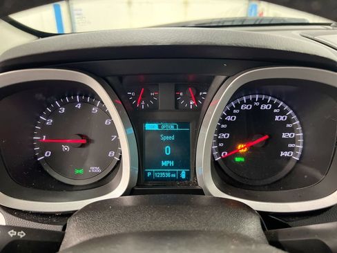 Used 2014 Chevrolet Equinox LT AWD/4WD image 12