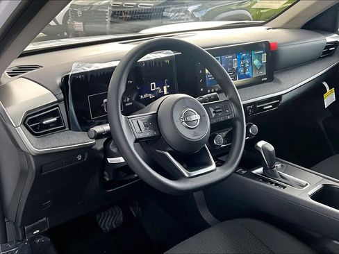 New 2026 Nissan Kicks S image 10