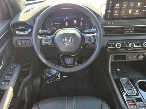 Used 2026 Honda Passport TrailSport Elite image 12