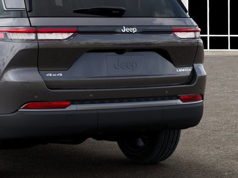 New 2026 Jeep Grand Cherokee Limited image 13