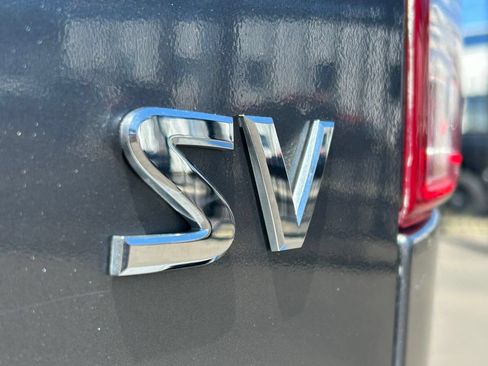 Used 2016 Nissan Frontier SV w/ SV Value Truck Package RWD image 12