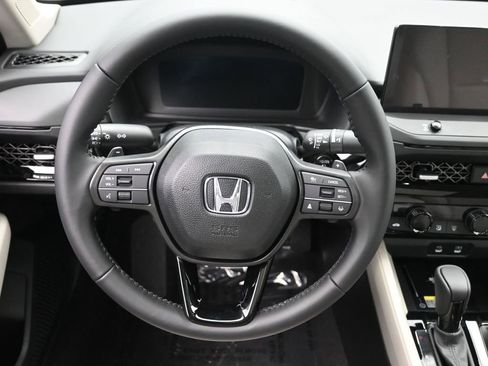 New 2025 Honda Accord EX-L image 17