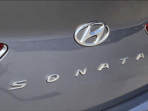 Used 2019 Hyundai Sonata SEL w/ Tech Package 02 image 33