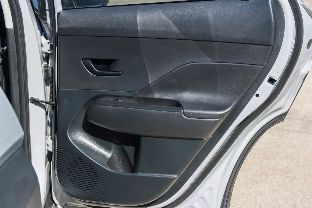 Used 2026 Hyundai Kona SEL Sport FWD image 15