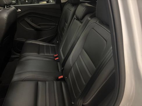 Used 2019 Ford Escape SEL AWD/4WD image 23