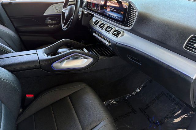 Used 2024 Mercedes-Benz GLE 450e 4MATIC image 19